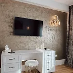 Rokebea Luxury