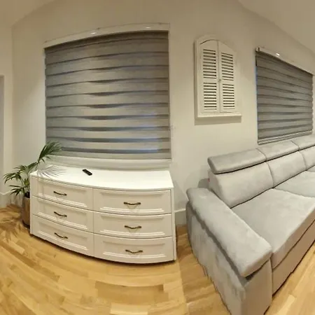 Rokebea Luxury Brasov