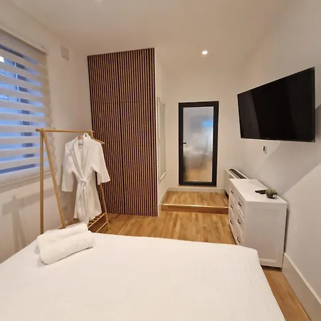 Rokebea Luxury דירה *