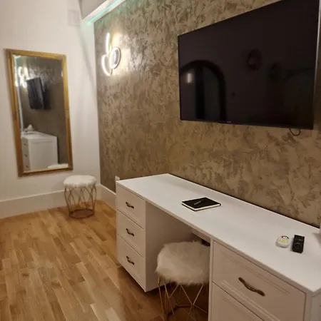 Rokebea Luxury شقة براشوف