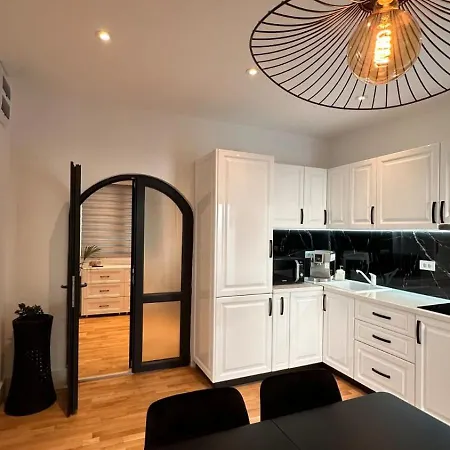 Rokebea Luxury Apartment