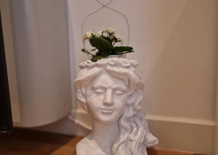 Rokebea Luxury Apartment *