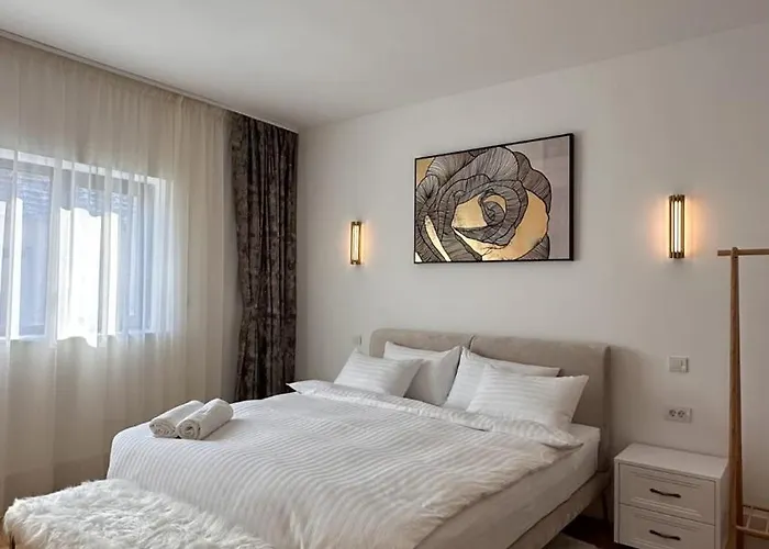 Rokebea Luxury Apartment *